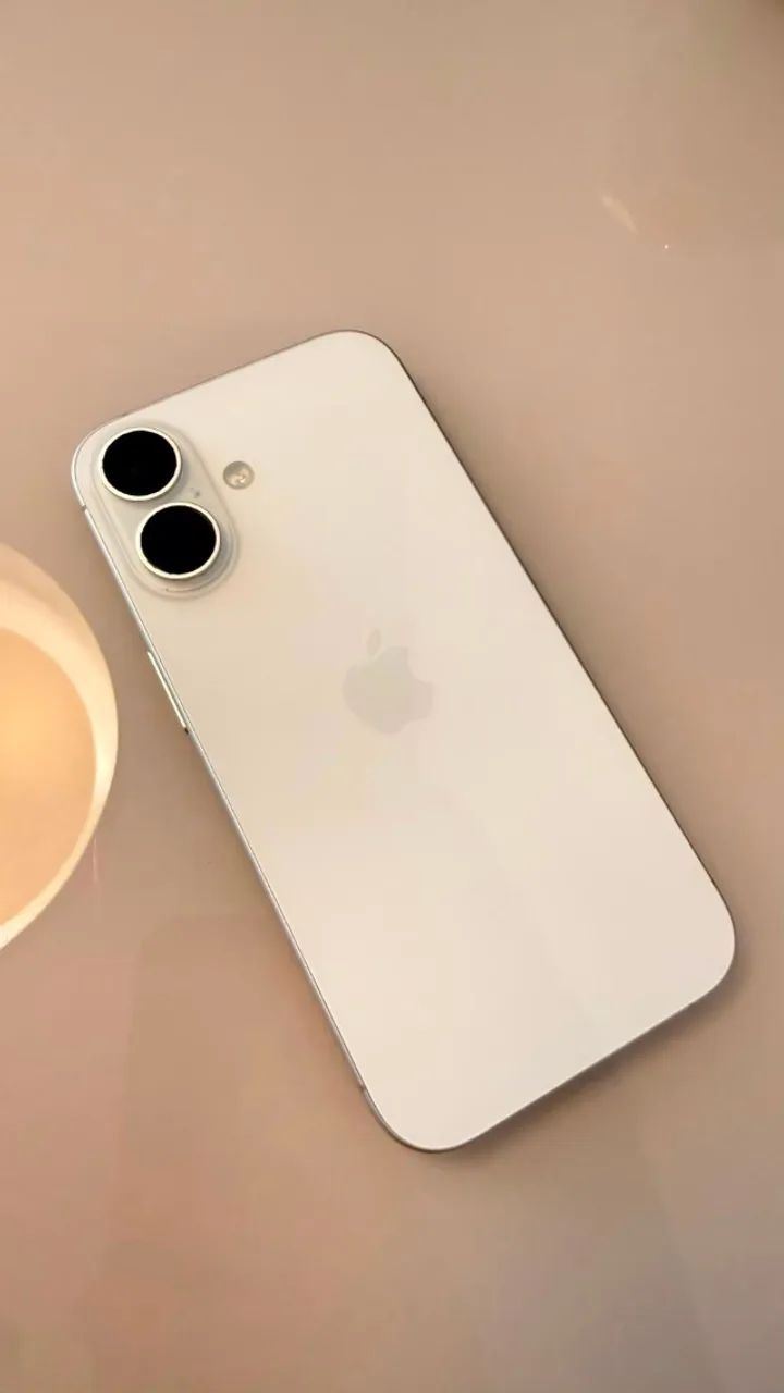 Vendo IPhone 16 128gb Branco,