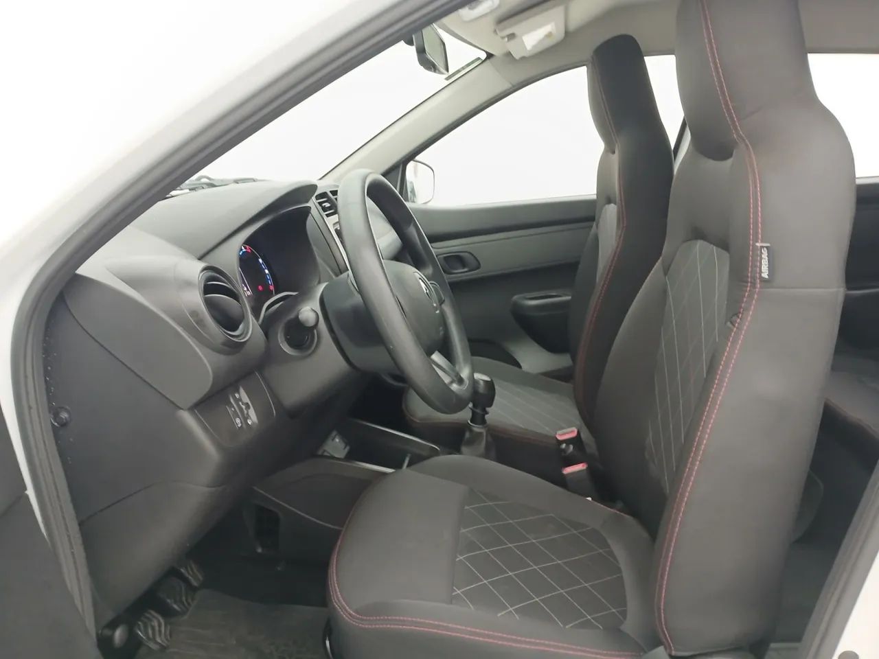 Renault Kwid 1.0 Zen, foto 16 de 18
