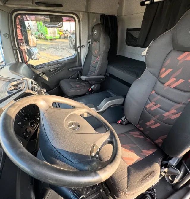 Mb Axor 1933 toco 4x2 2018 - Foto 3