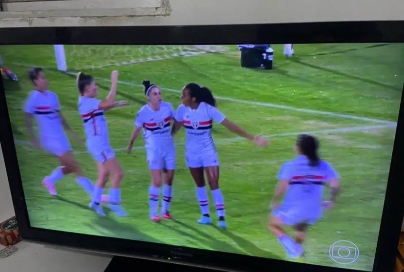 Tv 32 