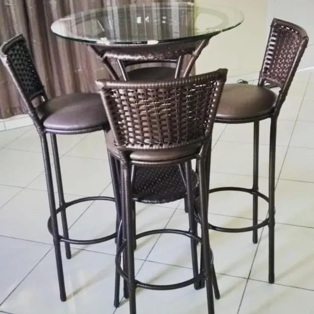 MESA CONVENIENCIA PADRÃO COM 3 BANQUETA