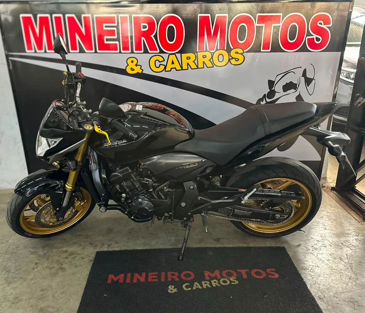 CB 600F HORNET - Foto 4