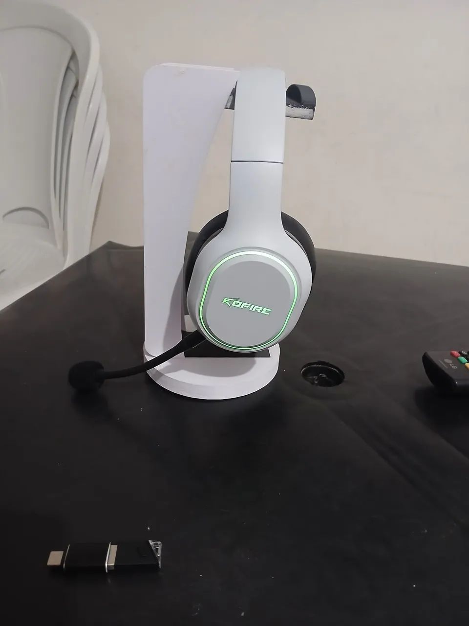Headset 3D led vibração PS5 + base - Foto 4