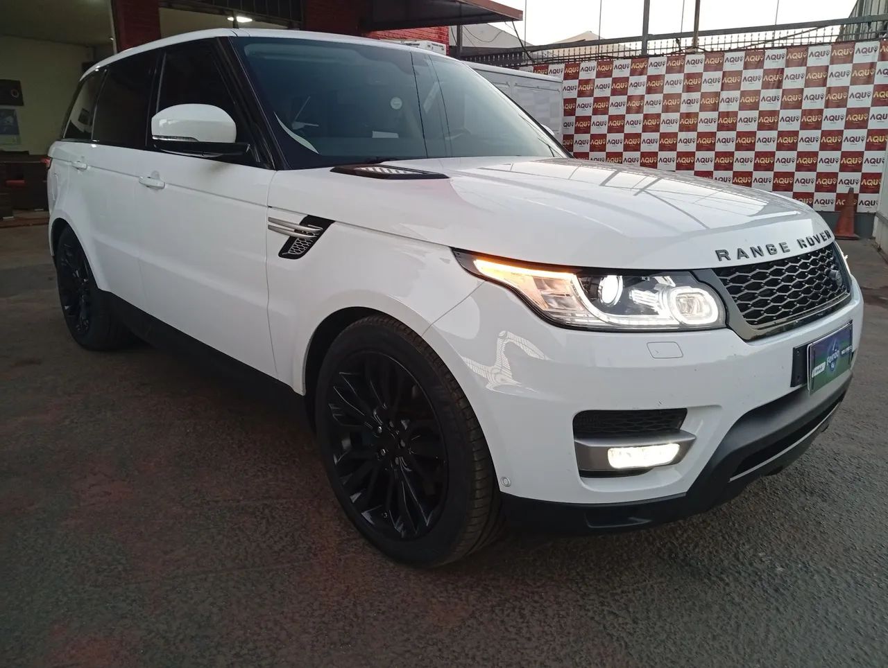 Land Rover Range Rover Sport RANGE R. SPORT AUTOB. 3.0 SDV6 DIESEL 2014