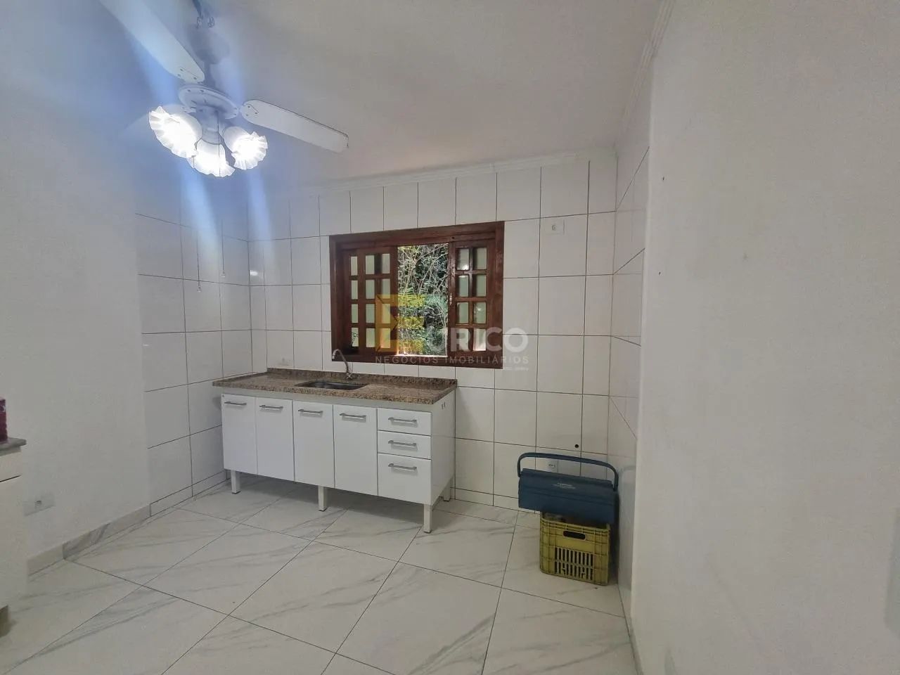 Chácara a venda em terreno declive com edícula, Condomínio Chácaras do Lago - Foto 6