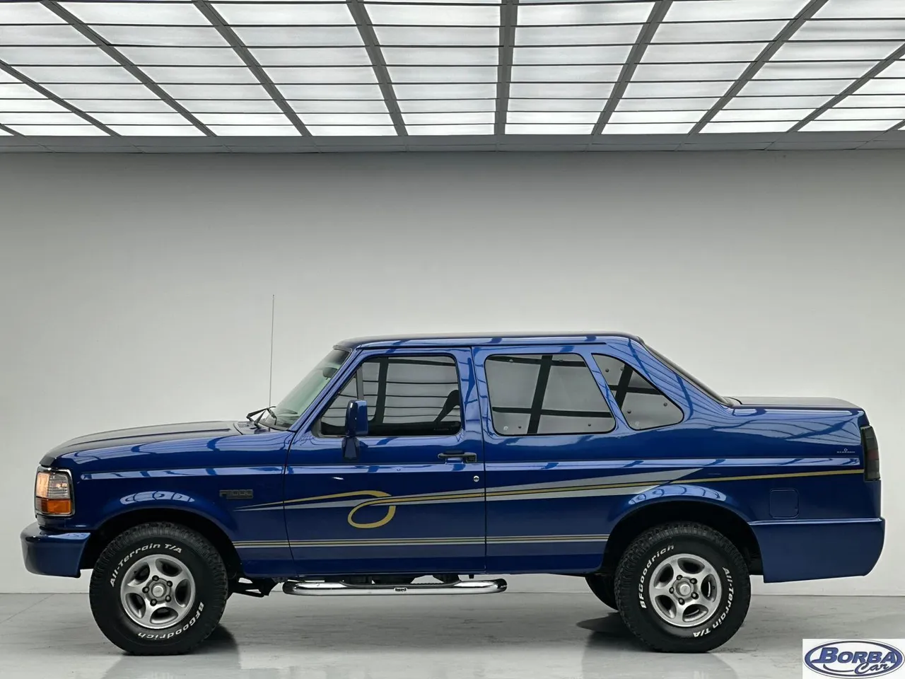 Ford F-1000 XL 4.9i Usados e Novos - Curitibanos, SC