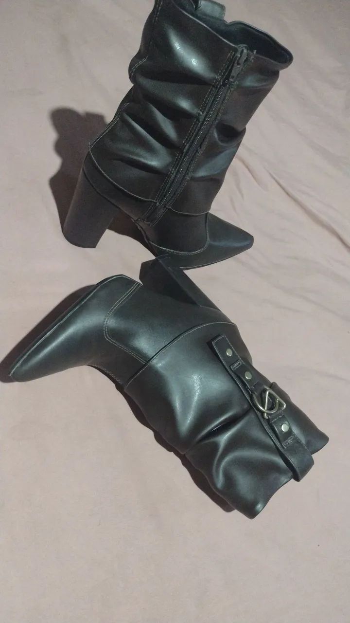 Bota de couro nova  - Foto 2