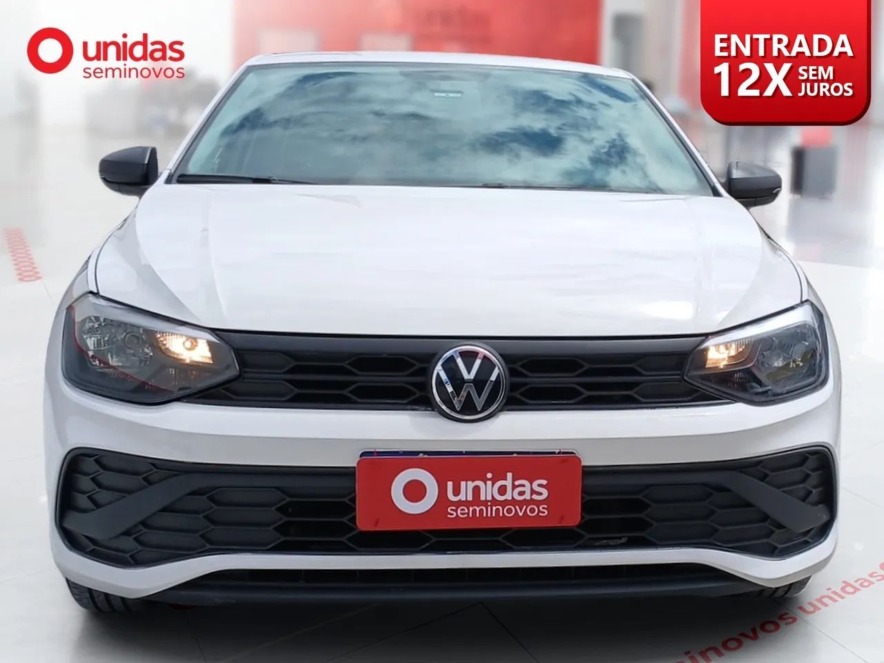 Volkswagen Polo Track 1.0 Flex 12V 5p, foto 3 de 16