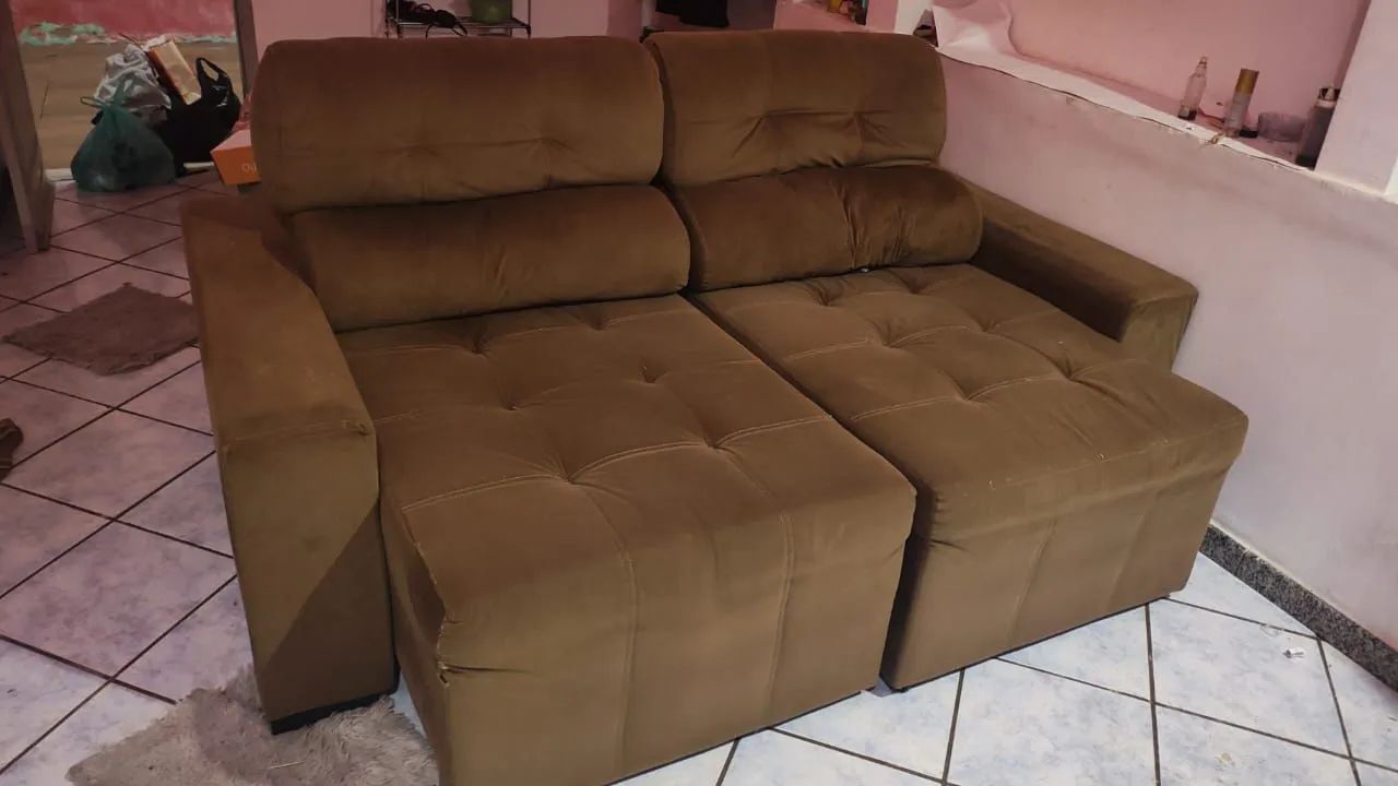 Sofá para vender logo 