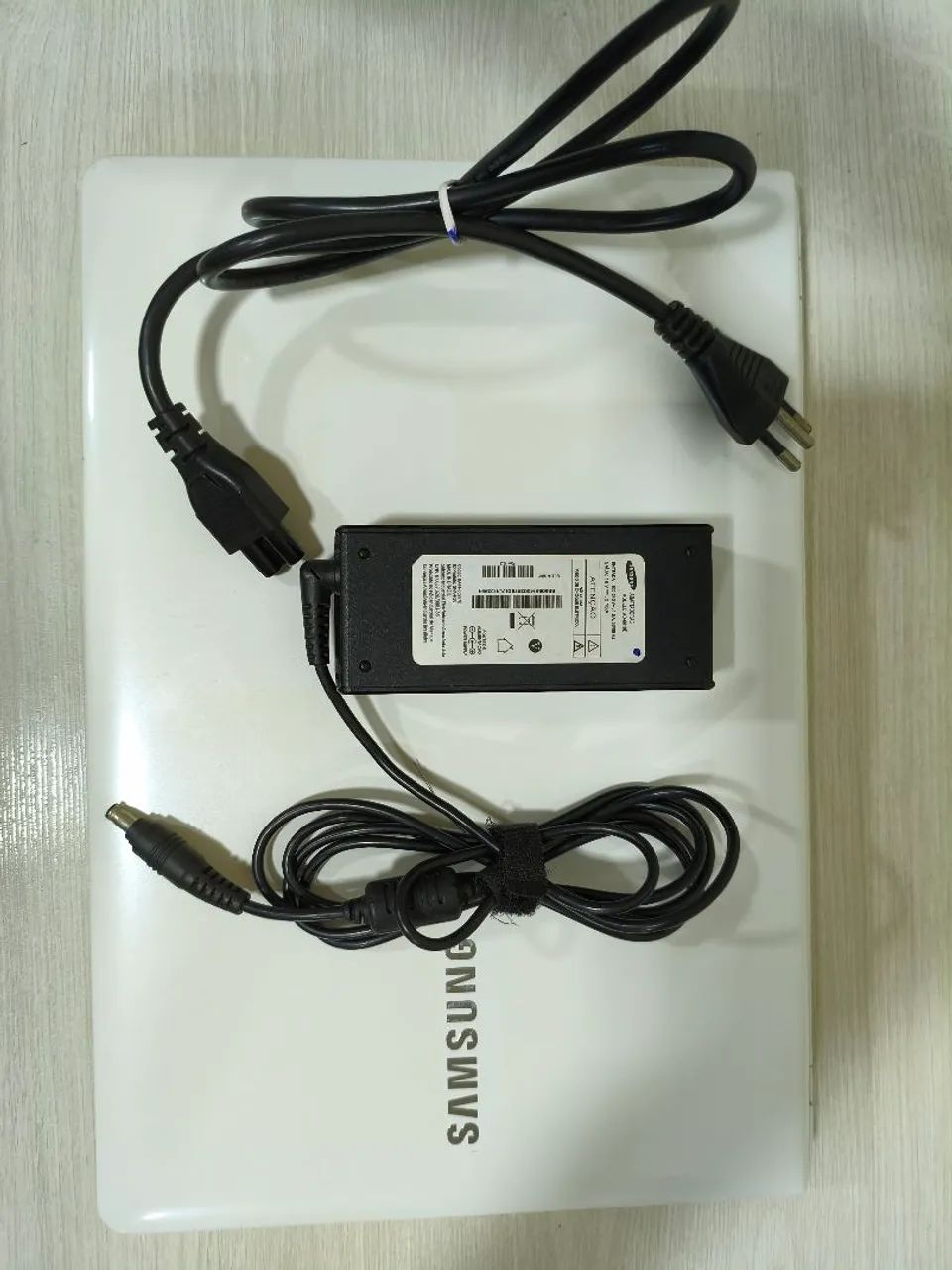 Notebook Samsung 14" com SSD 240GB Ideal para estudos - Foto 5