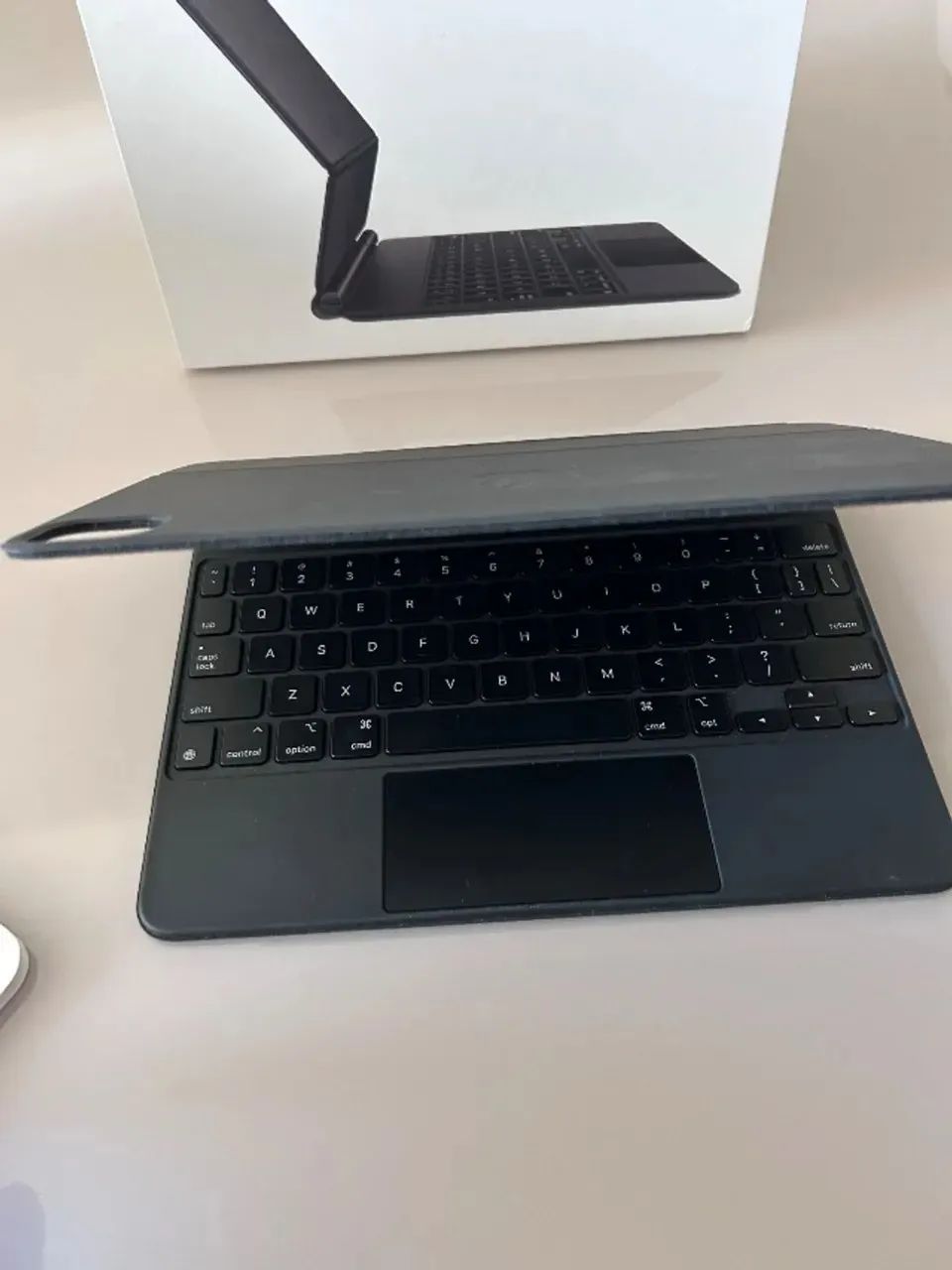 Magic Keyboard iPad Pro 12.9 Gen 5 - Foto 2