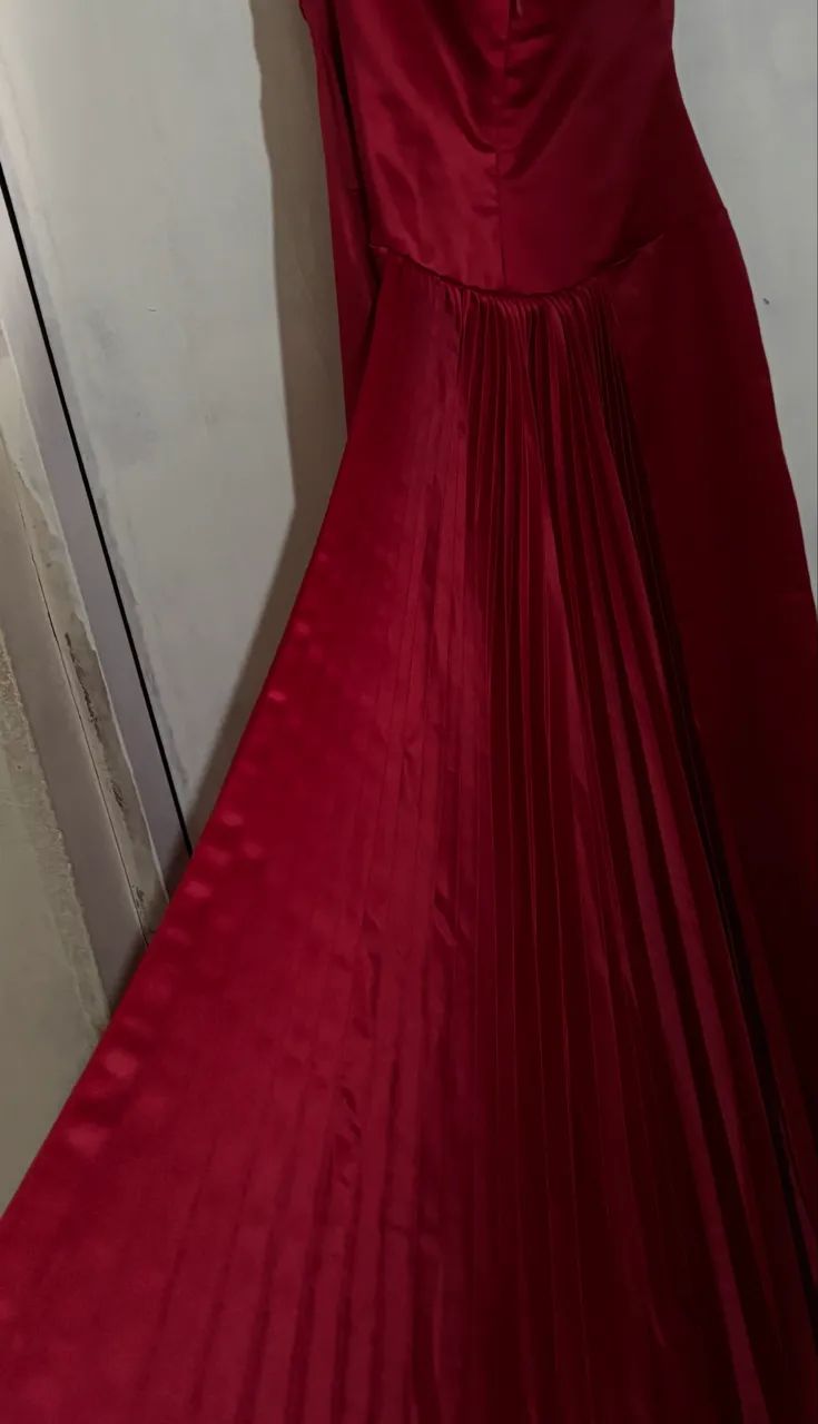 Vestido vinho lindo - Foto 3