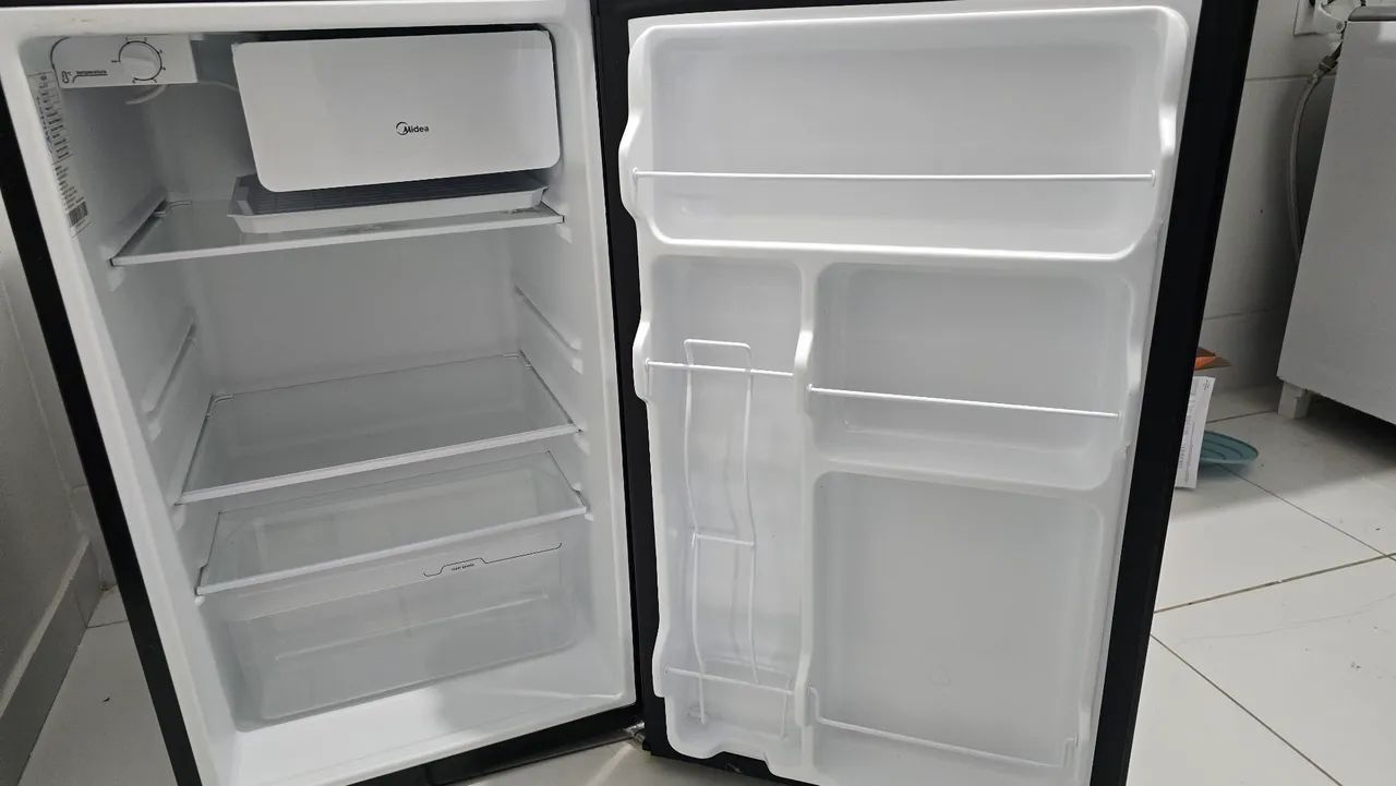 Frigobar Midea 124L - Foto 2