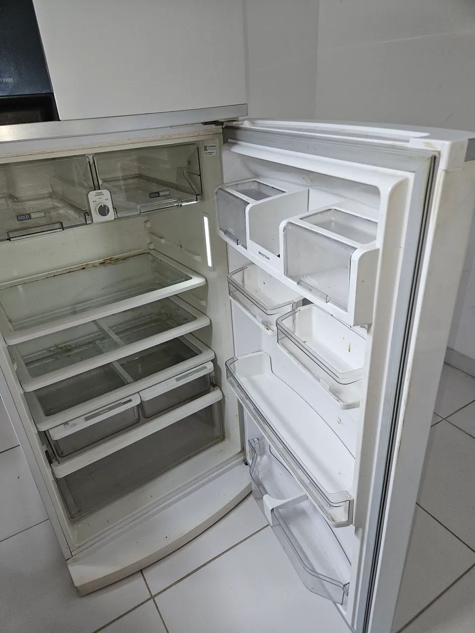 Vendo Geladeira Brastemp com Defeito - Foto 2