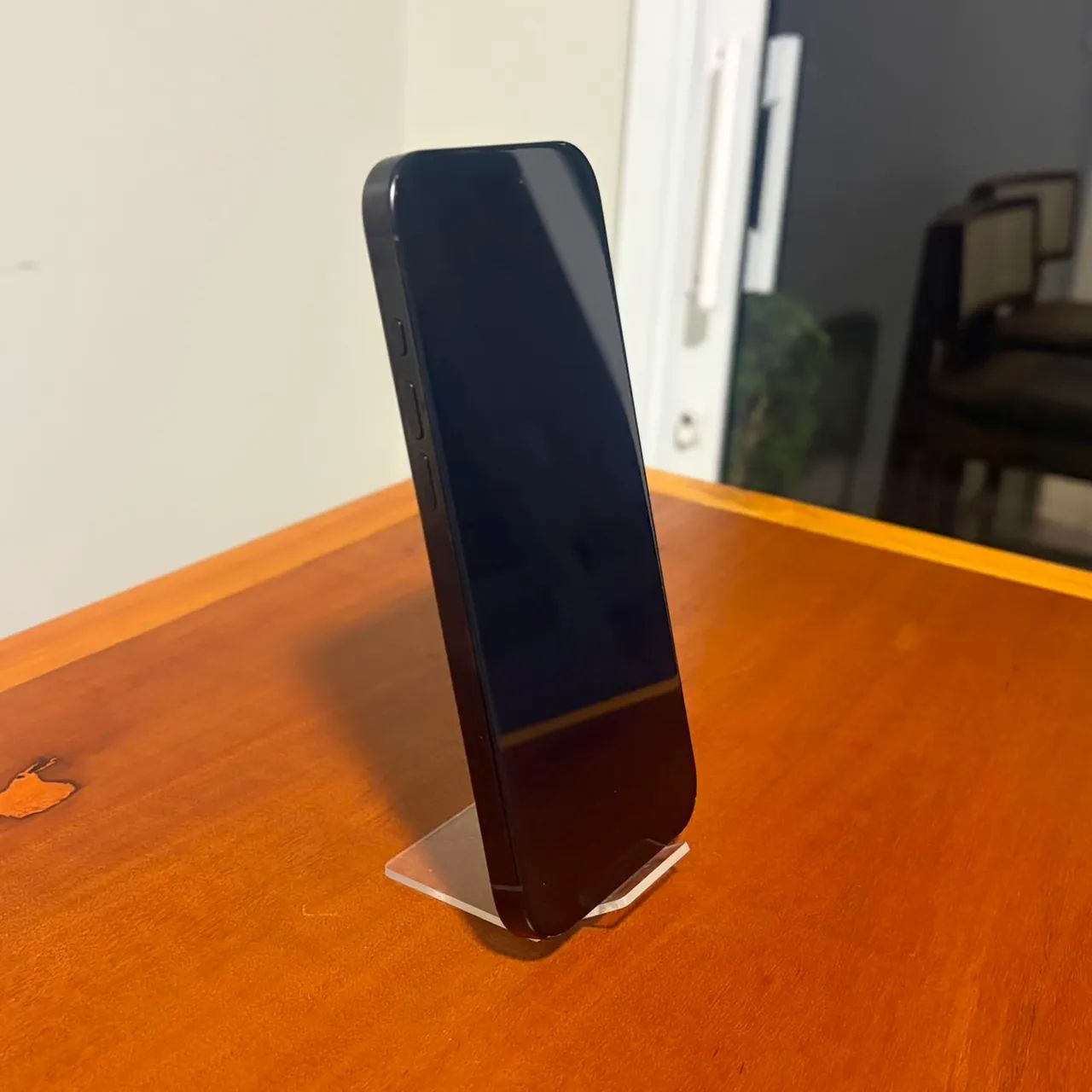 iPhone 16 Pro Max - 512GB  - Todo original - Foto 4