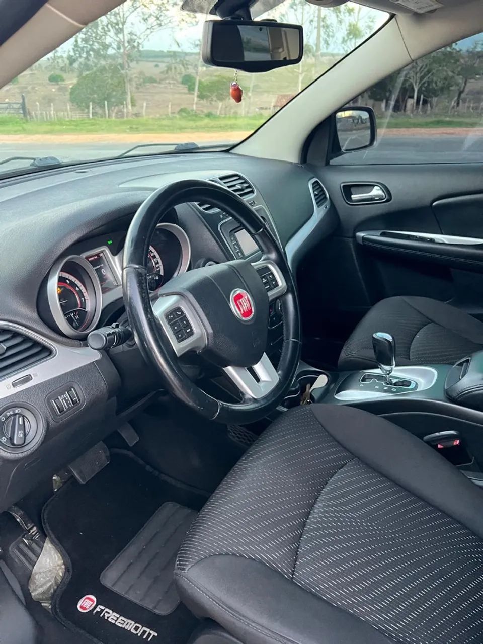 Fiat Freemont 2.4 16V 5P Aut. 2012 - Foto 3