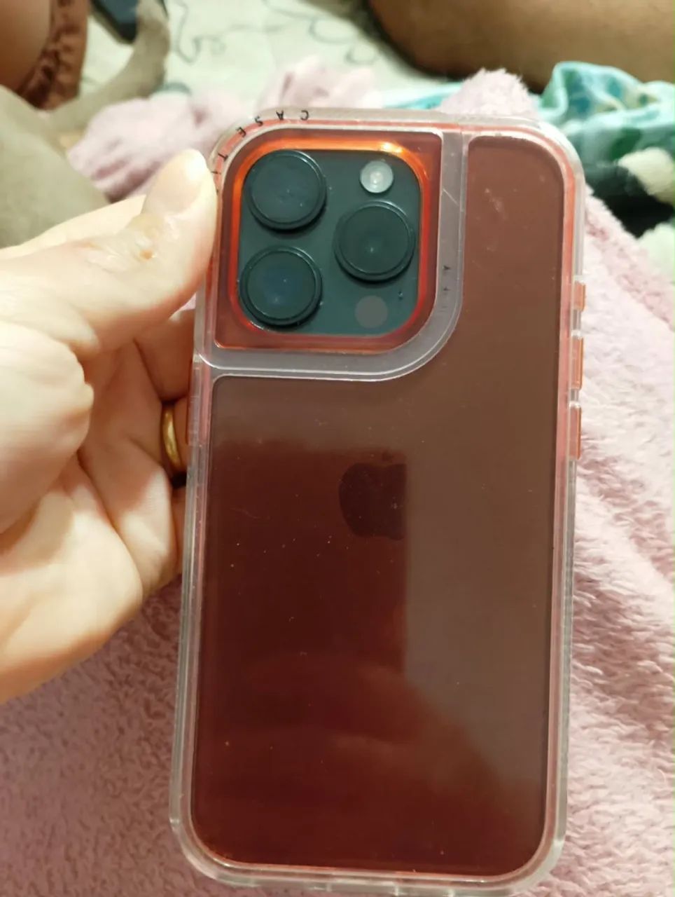 iPhone 15 pro  - Foto 2