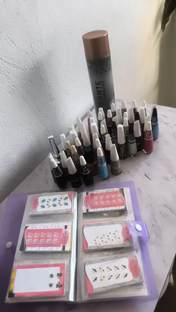Vendo kit de manicure 