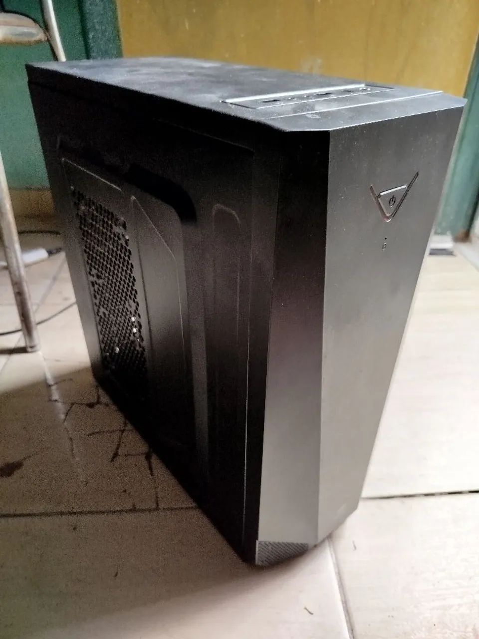 Gabinete C3Tech com peças (defeito) - Foto 2