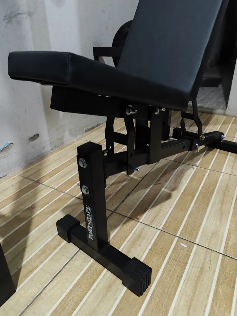 Banco ajustável para musculação - Foto 4