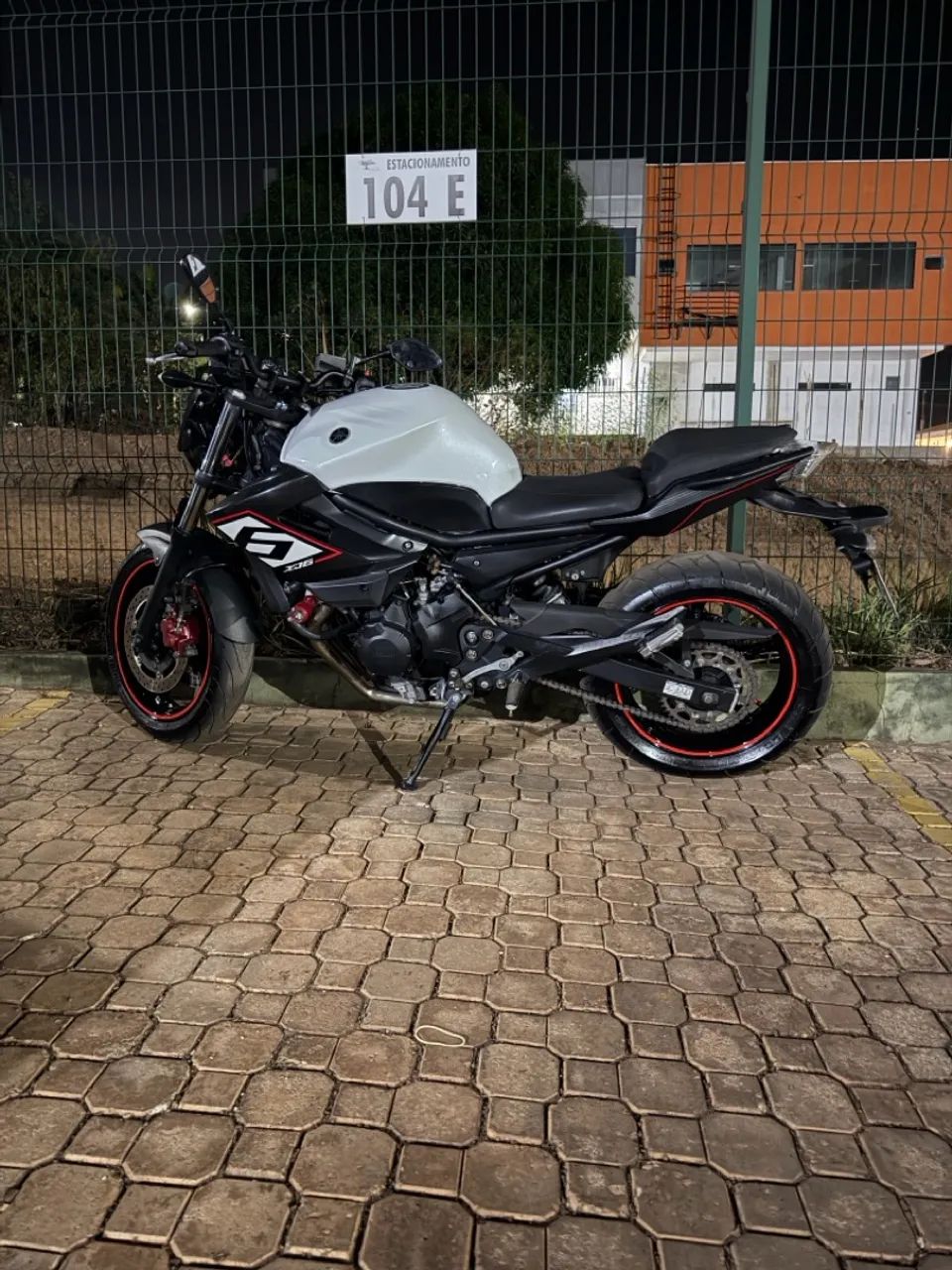 XJ6 N ABS  - Foto 3