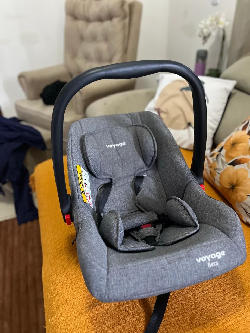 Carrinho + bebê conforto DELTA VOYAGE - Foto 4