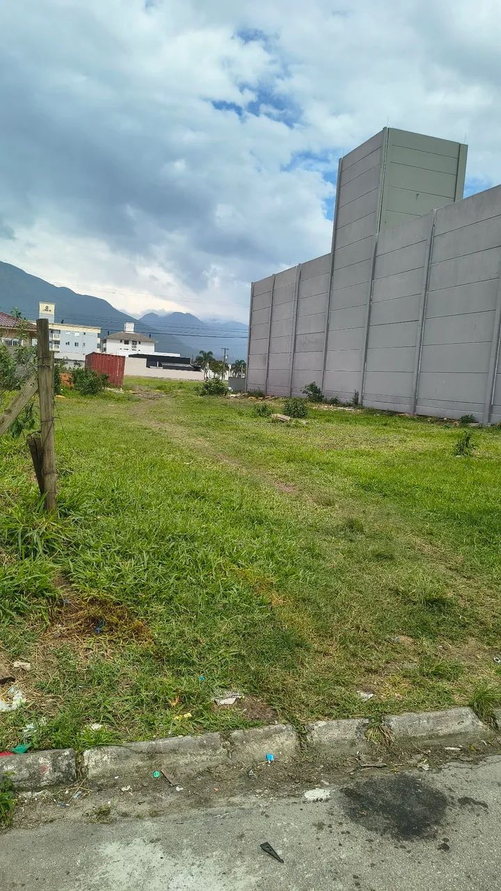 TERRENO para prédio de 6 pisos Nova Palhoça s 