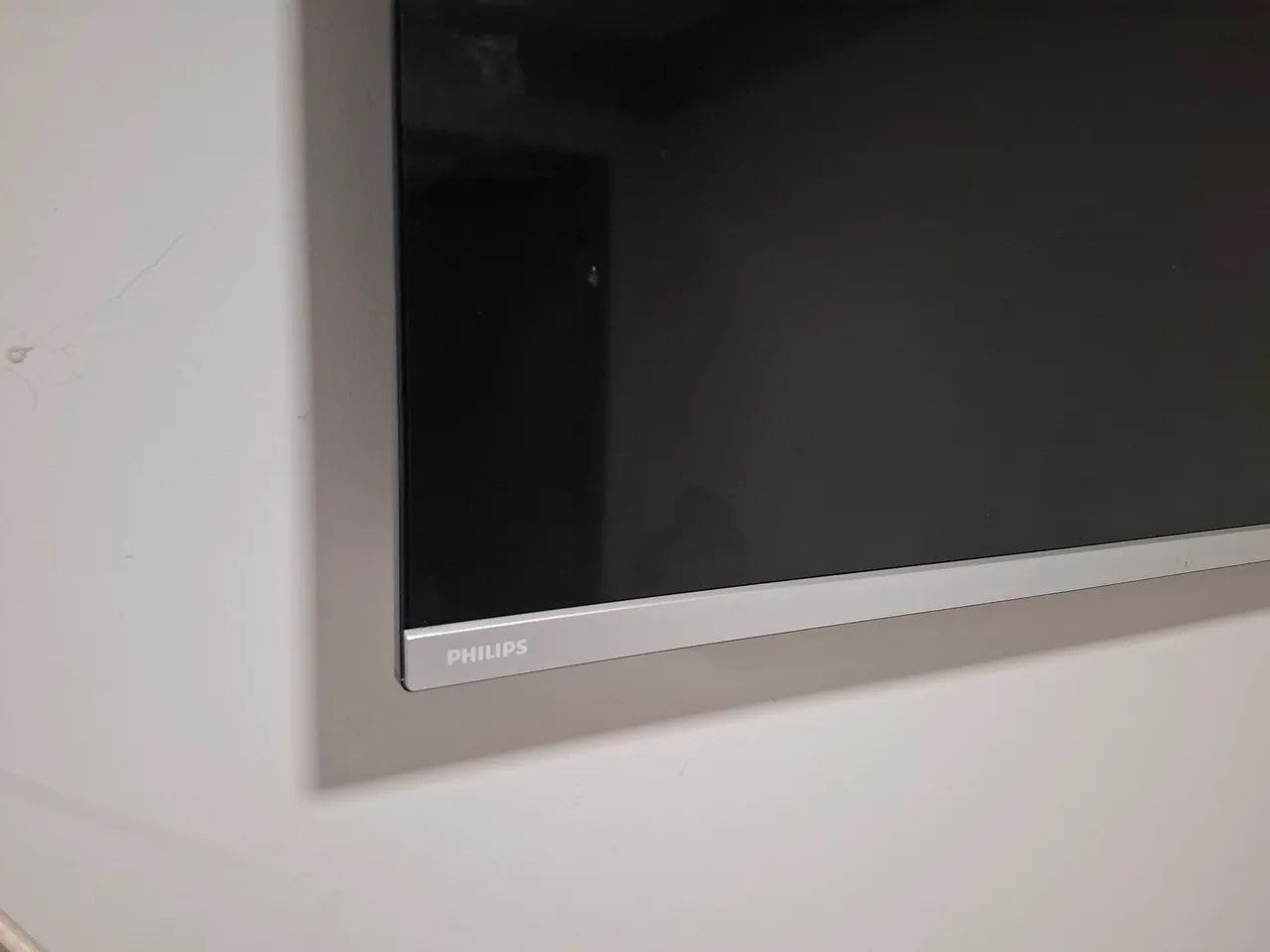 Smart TV Philips 50' 4K UHD - Foto 2