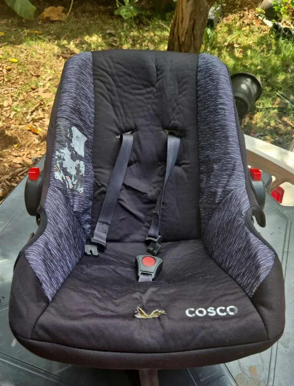 Carrinho de bebê + bebê conforto 300,00  - Foto 3