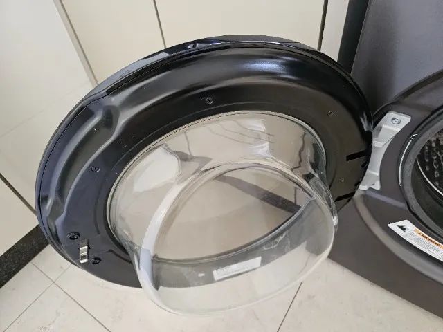 Lava e Seca Brastemp 10 kg BNO10AS Titanium - igual a nova - Foto 5