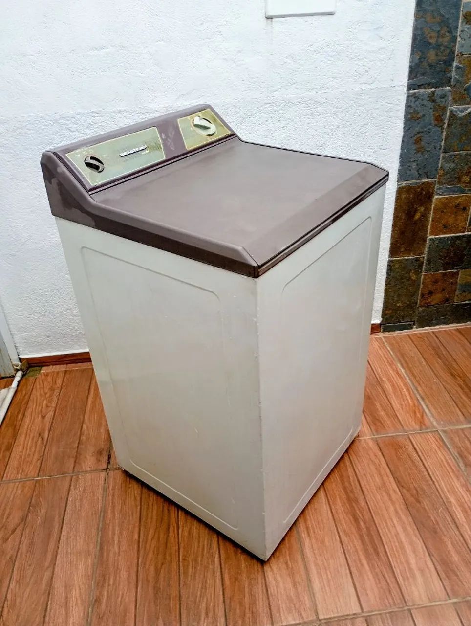 Máquina de lavar Brastemp Mundial 8kg ótima.
