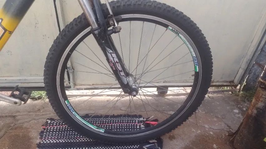 Bicicleta GT aro 26 alumínio  - Foto 2