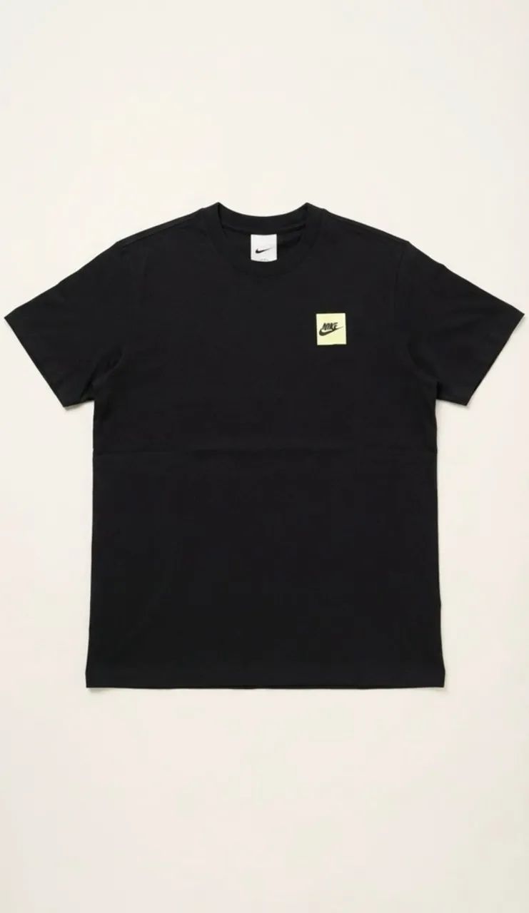 Camiseta Nike com estampa