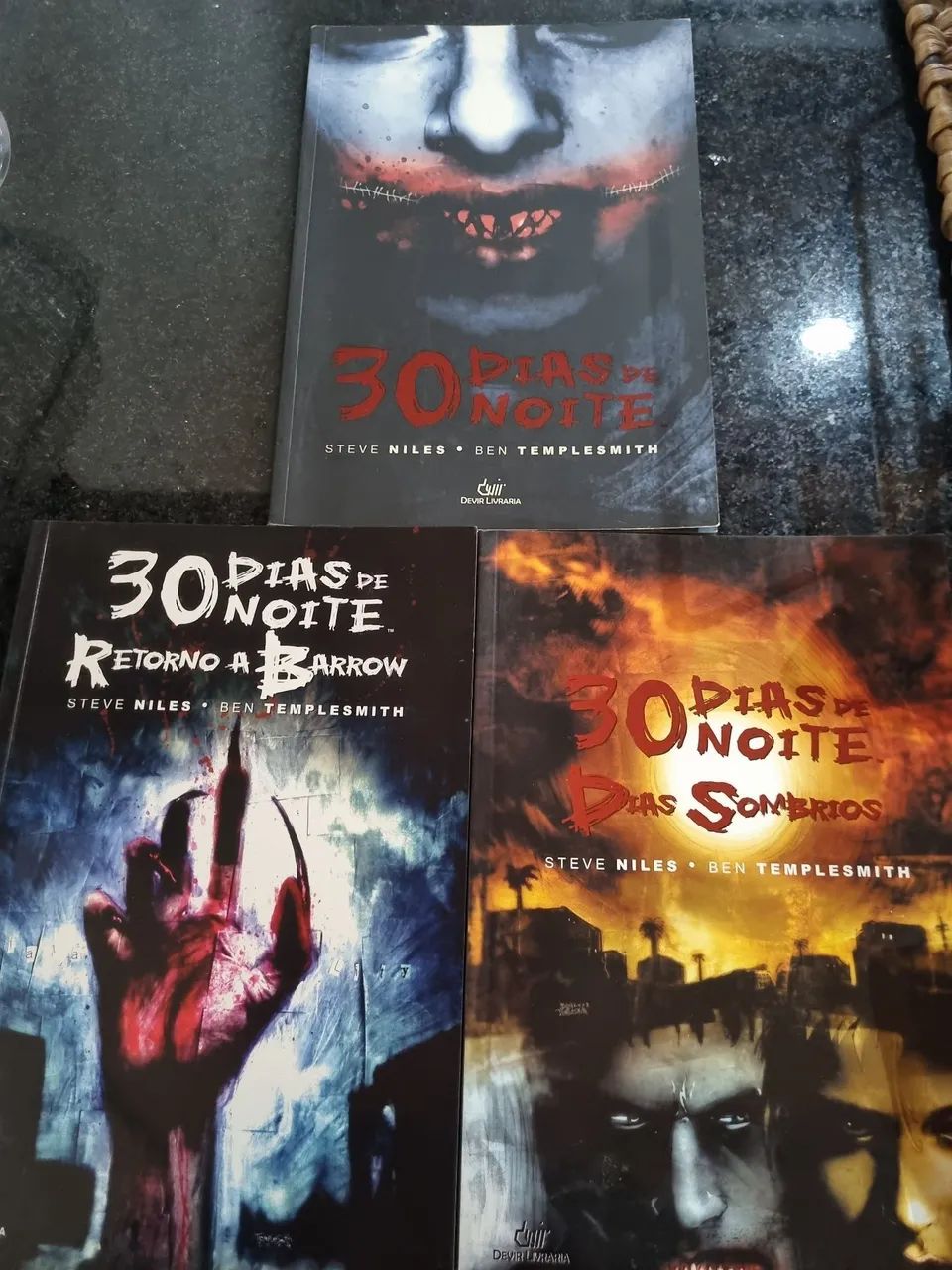 Coleção - 30 Dias de Noite - Foto 4