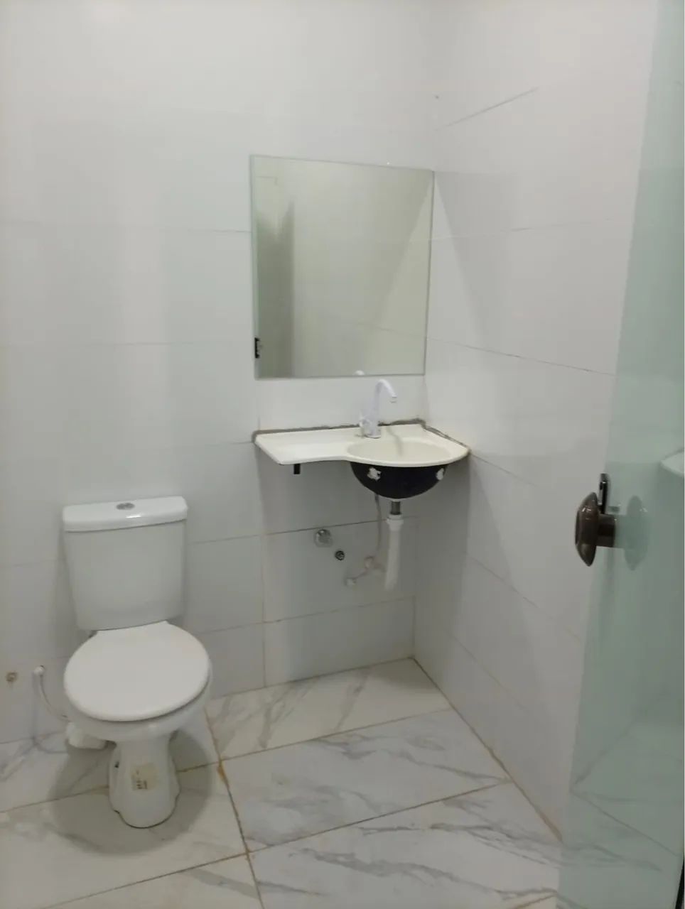Alugo sala comercial na 103 norte 