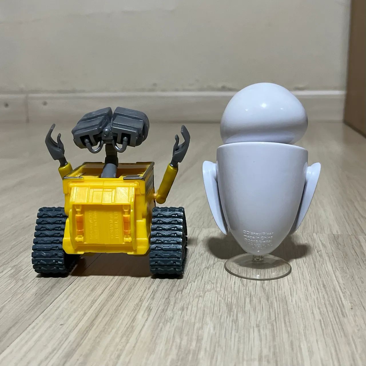 Wall-e & Eve - Action Figures - Mattel - Disney Pixar - Foto 2