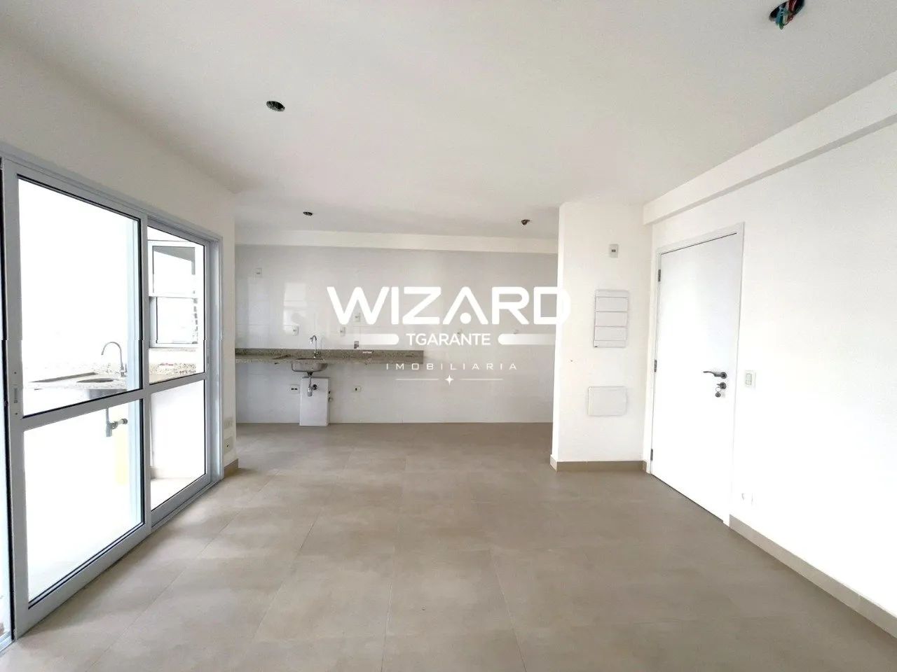 Apartamento com 58m² e 2 vagas