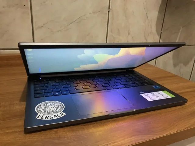 NOTEBOOK - SAMSUNG BOOK i3