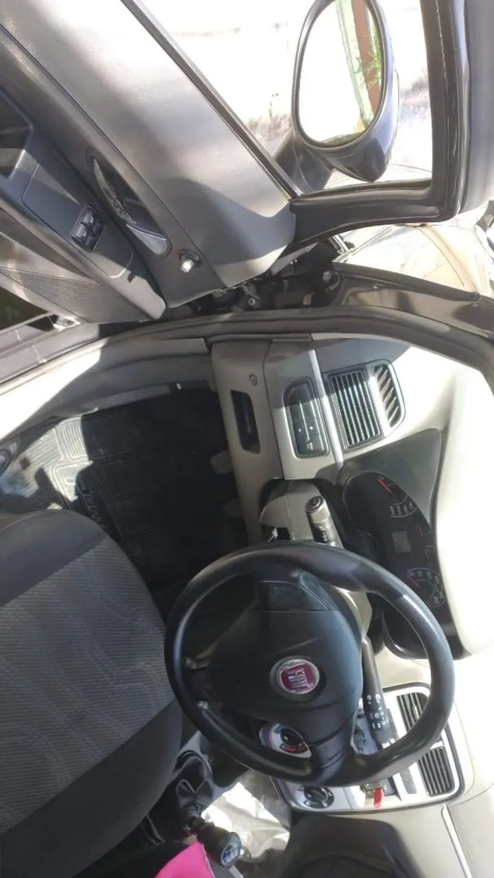Fiat Punto 1.4 FIRE FLEX 8V 5P 2011