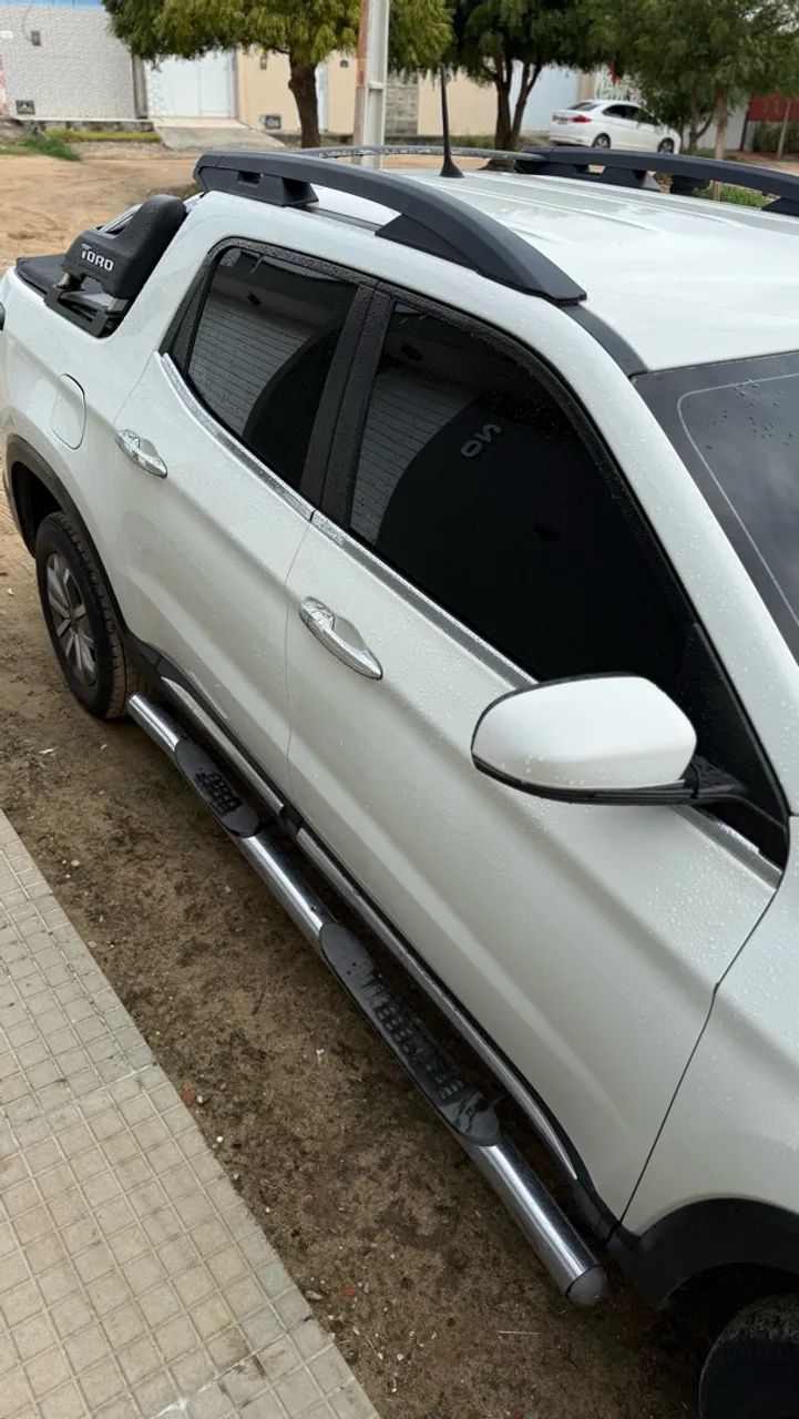 Fiat Toro FREEDOM 1.8 16V FLEX AUT. 2017