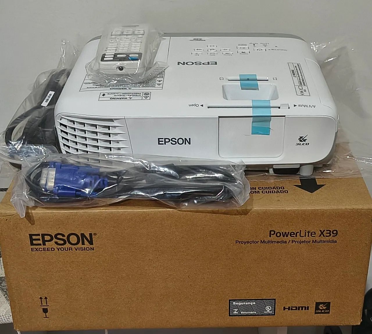 Projetor Multimídia Epson PowerLite X39