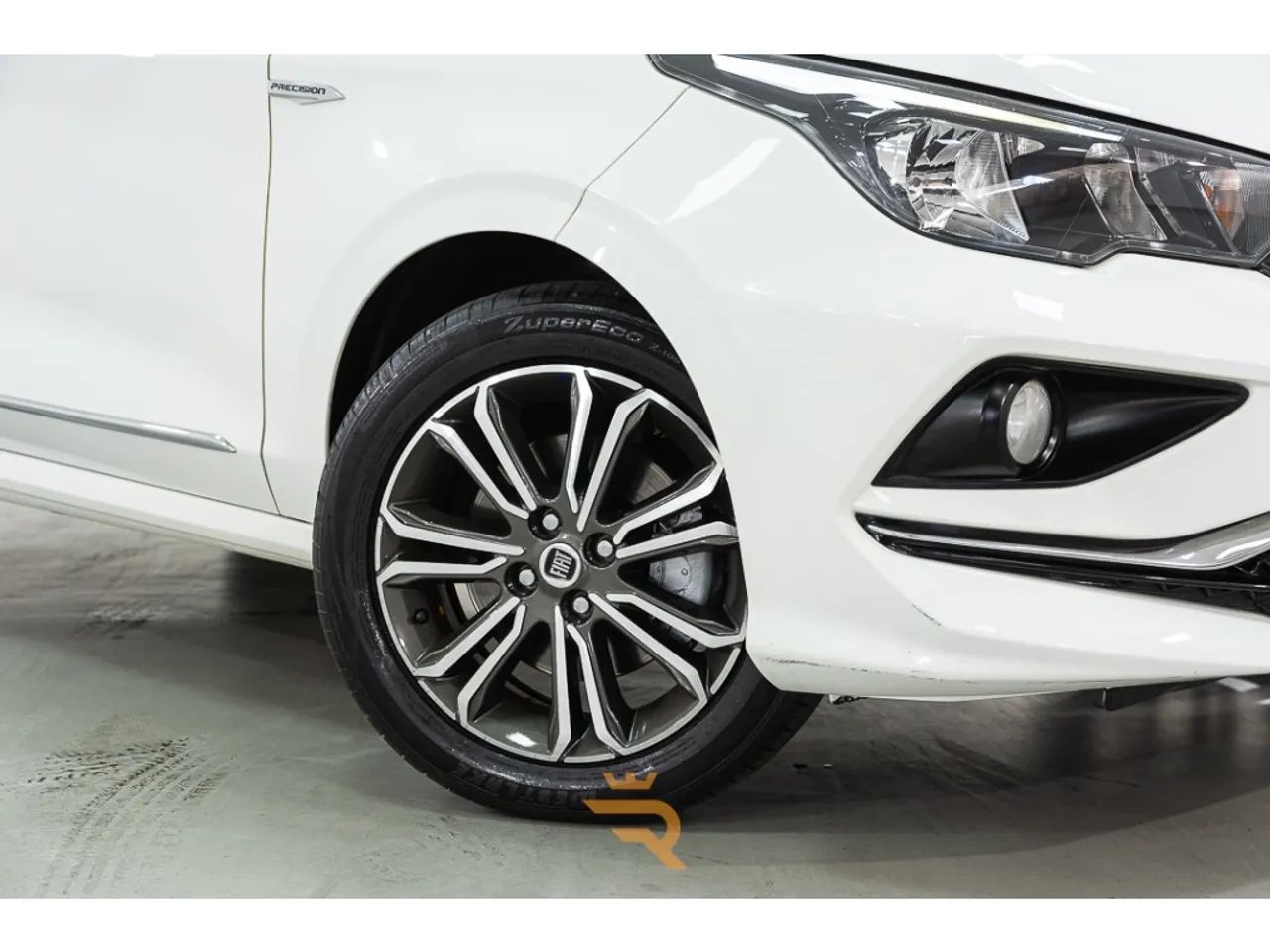 Fiat Cronos Precision 1.8 16V Flex Aut. 2019 - Foto 5