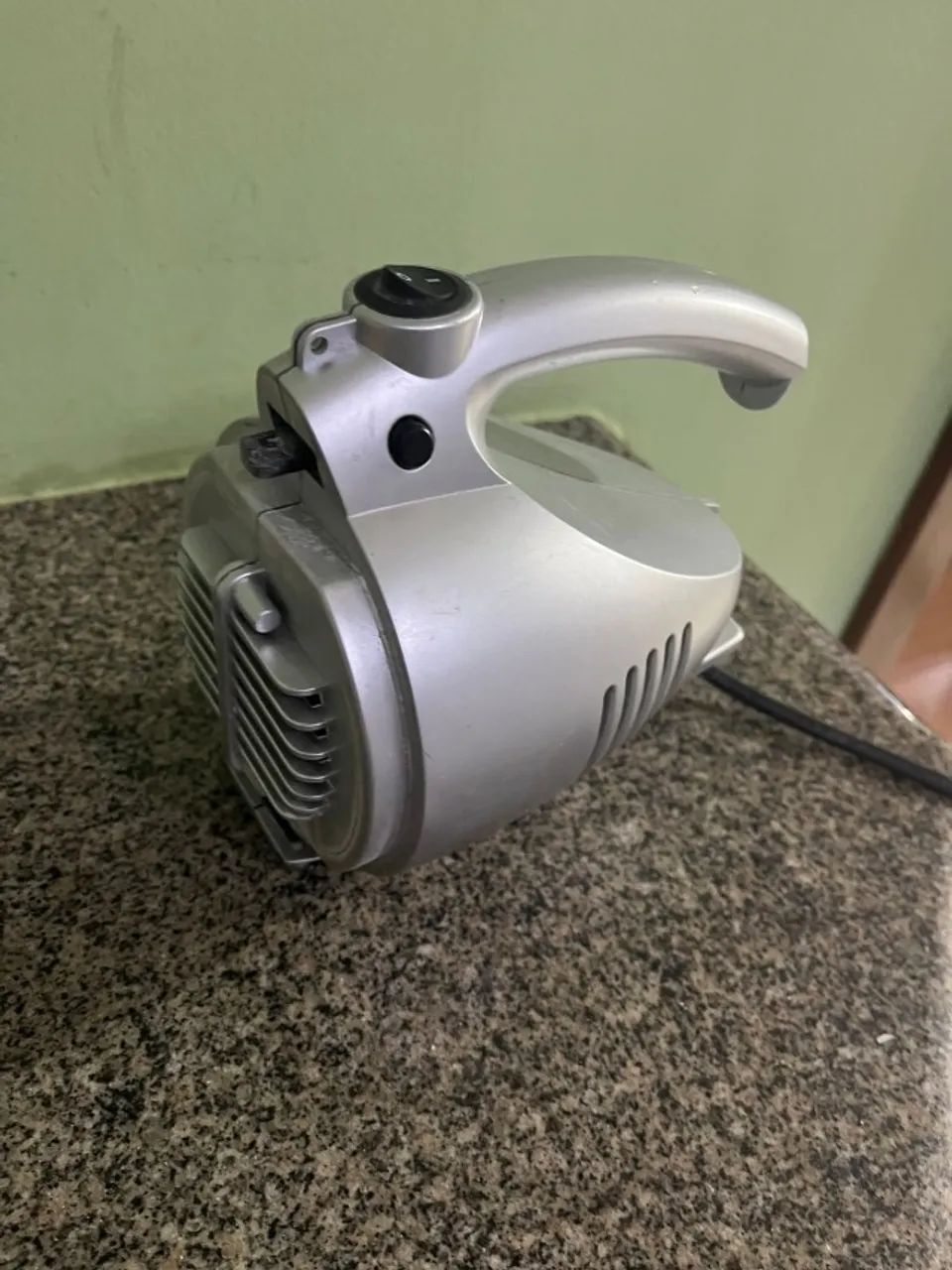 Aspirador de Pó Portátil para carro e casa - Foto 3