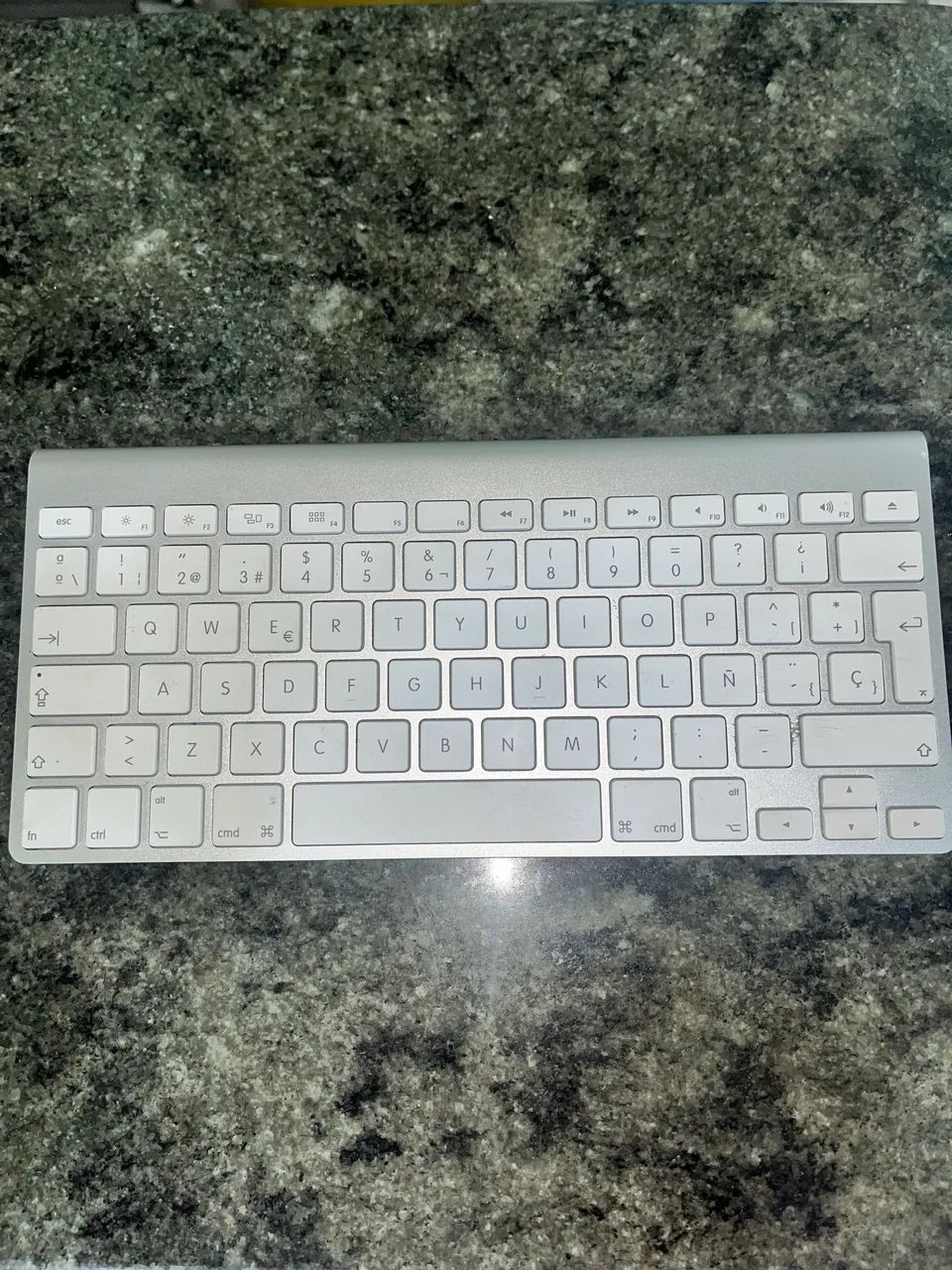 Teclado Apple Magic original (1) Bluetooth sem fio 