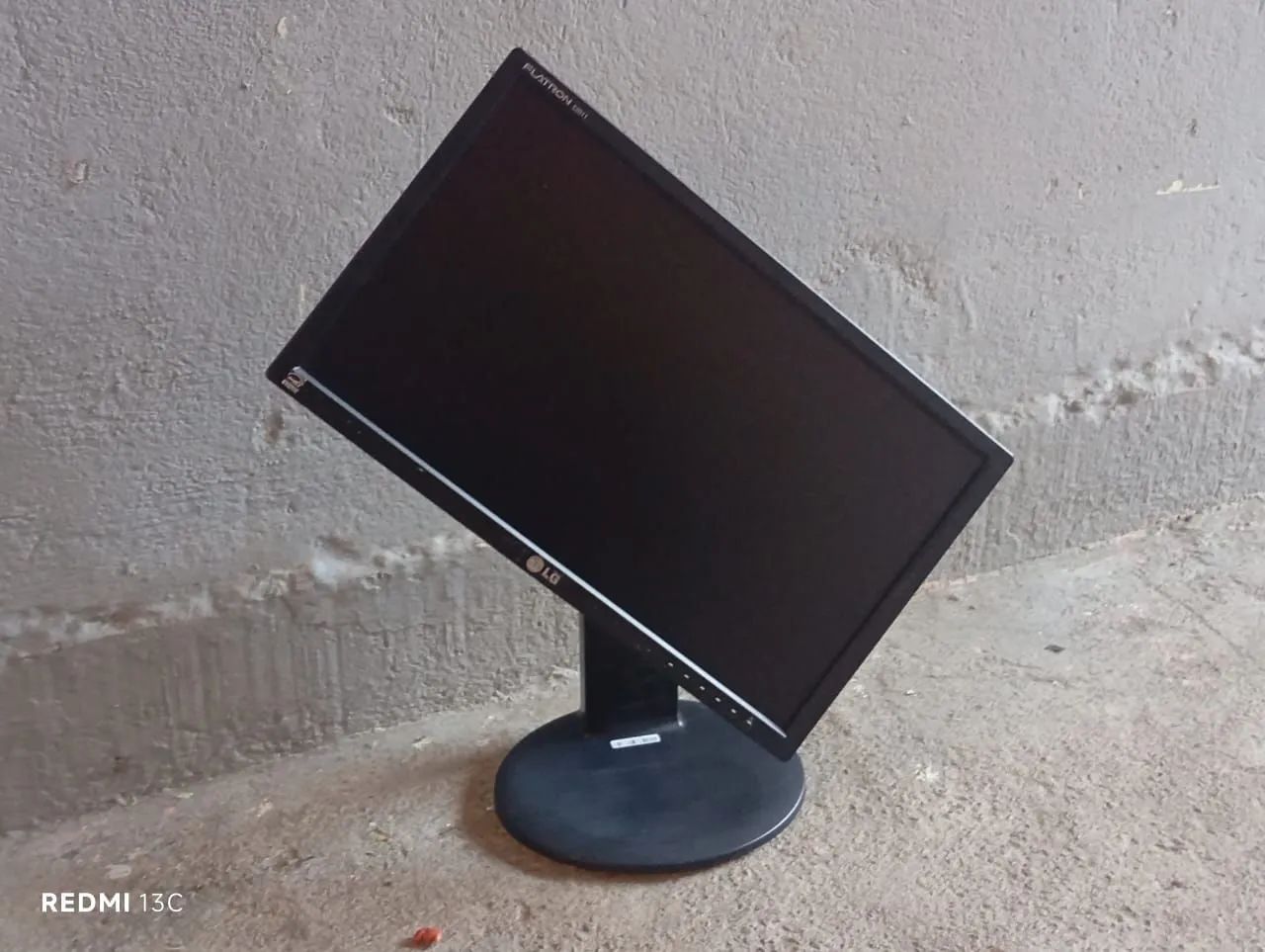 Monitor de 19 polegadas seminovos so 140 a unidade  - Foto 2
