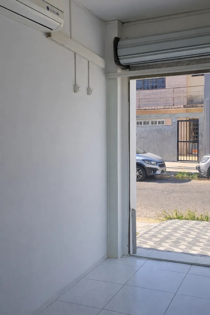PONTO COMERCIAL COM BANHEIRO - Otima Localizaçäo + facil estacionamento 12m2 - Foto 3
