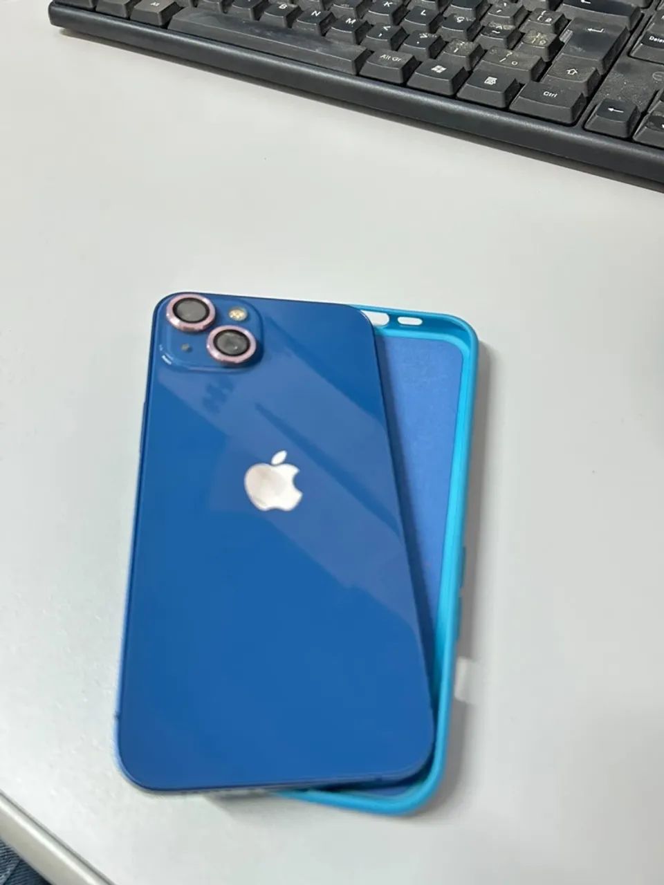 iPhone 13 - Foto 2