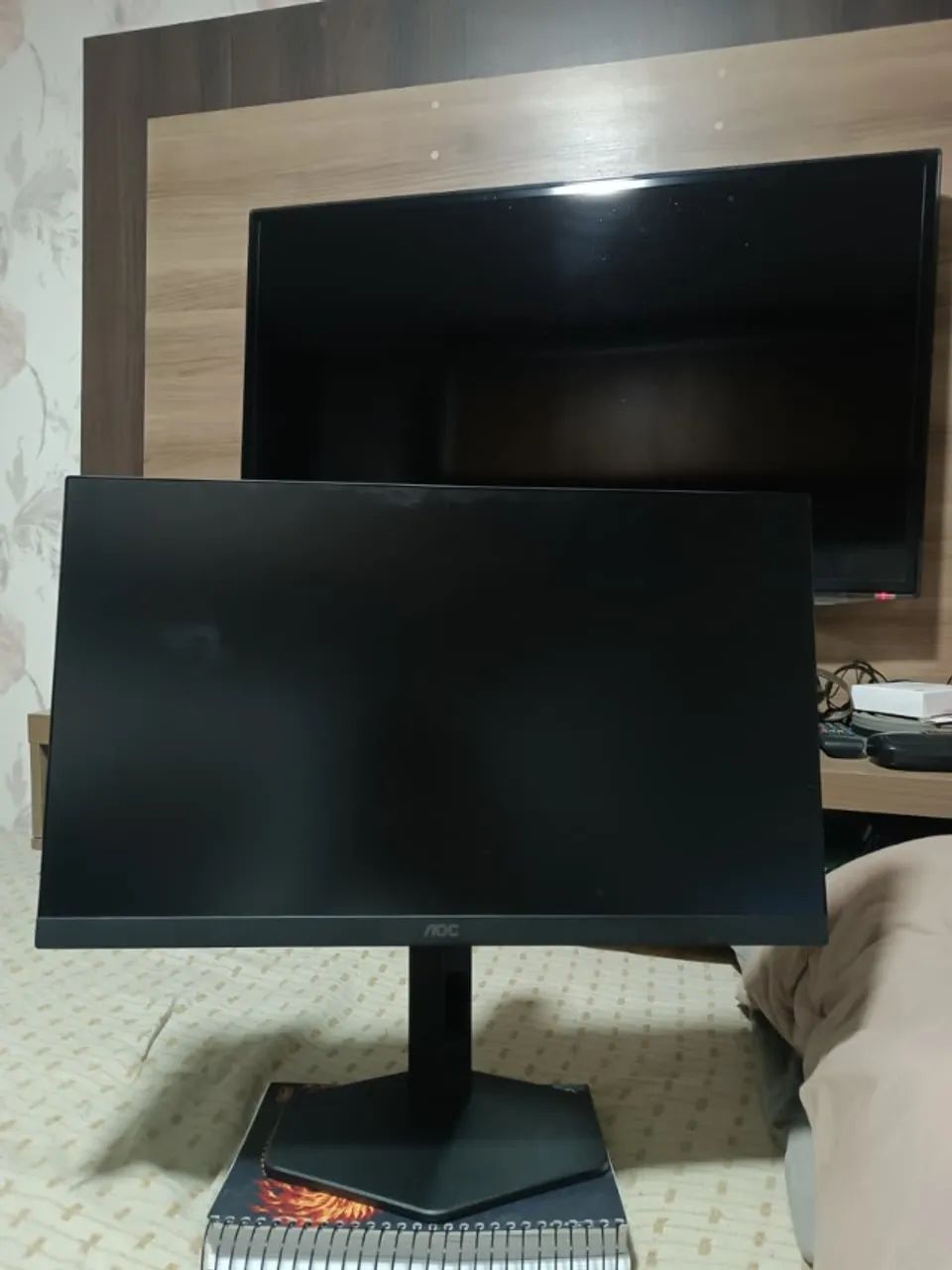 Monitor Gamer AOC 24G4 24" IPS 180Hz 0.5ms - Pouquíssimo Uso 