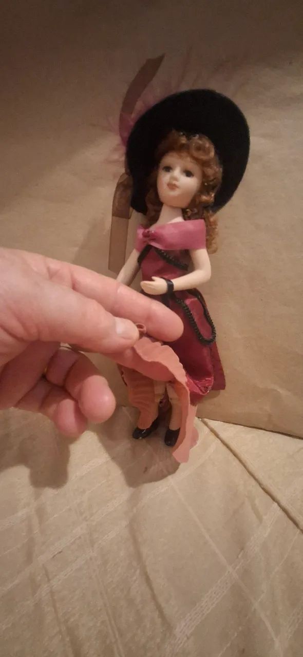 Boneca Damas da Época  - Foto 2