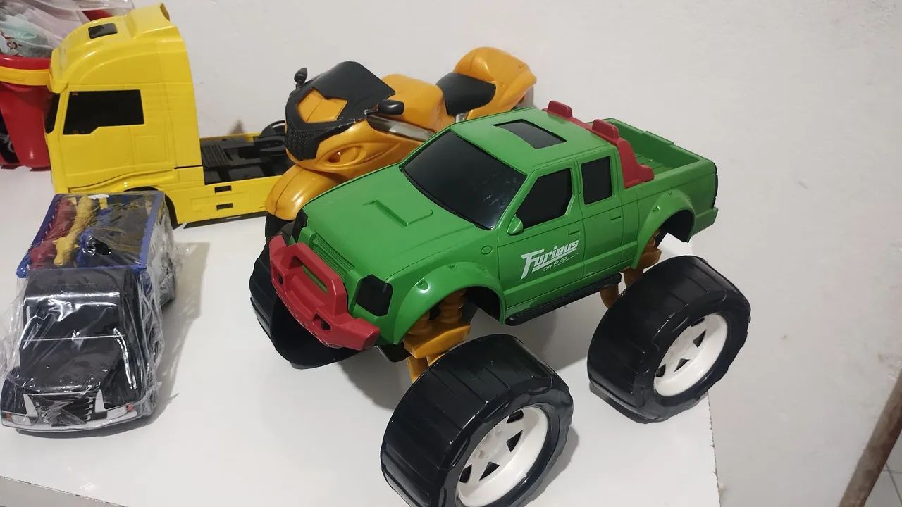 Lote de brinquedo de menino - Foto 2